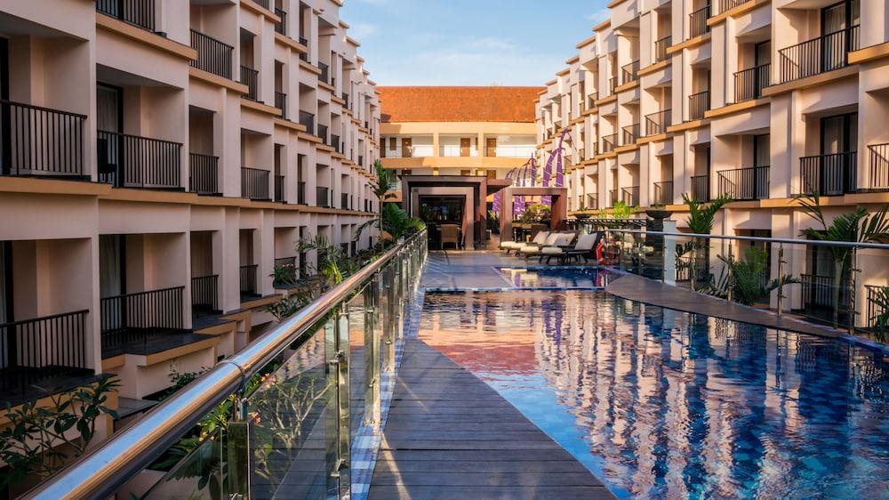 Park Regis Kuta Kuta Lombok Exterior foto